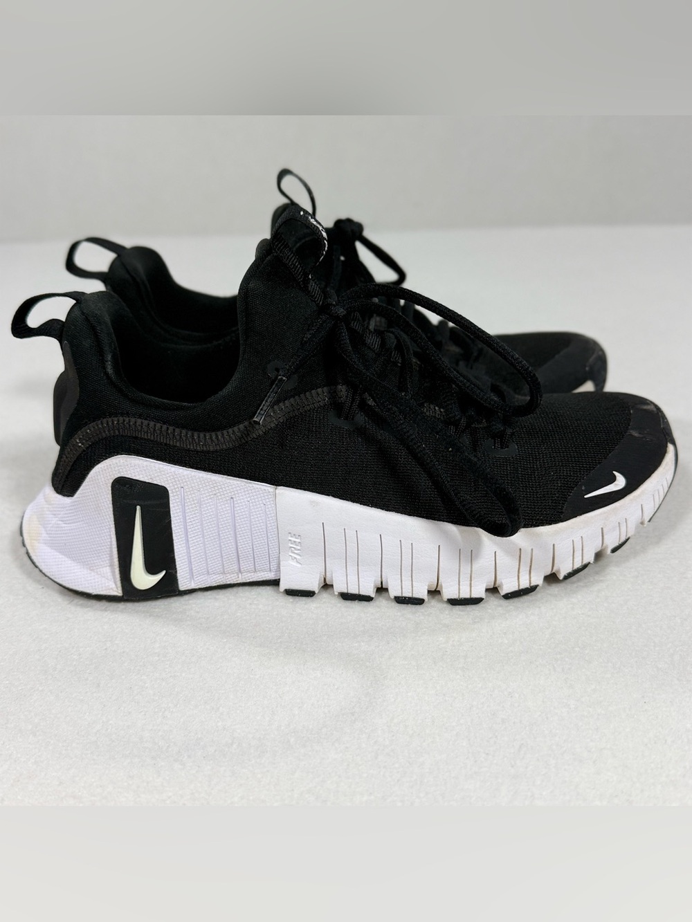 Nike Free Metcon 6 Women's Sneakers Black/White Mesh Gym Training FJ7126-001